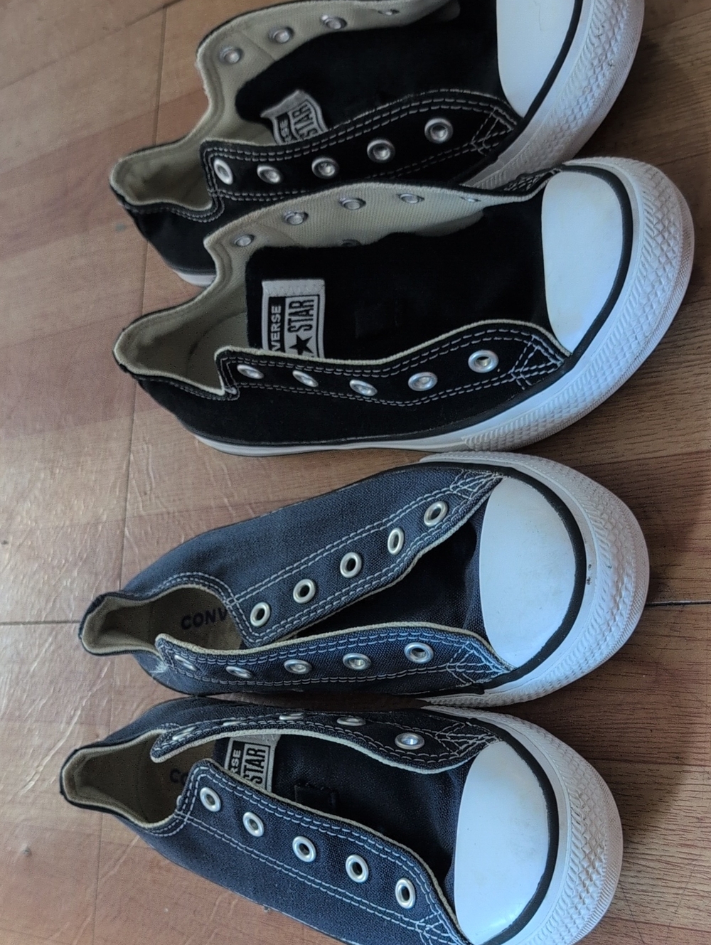 Converse Kids Black Canvas With Laces Low Top Sneakers with White Toe